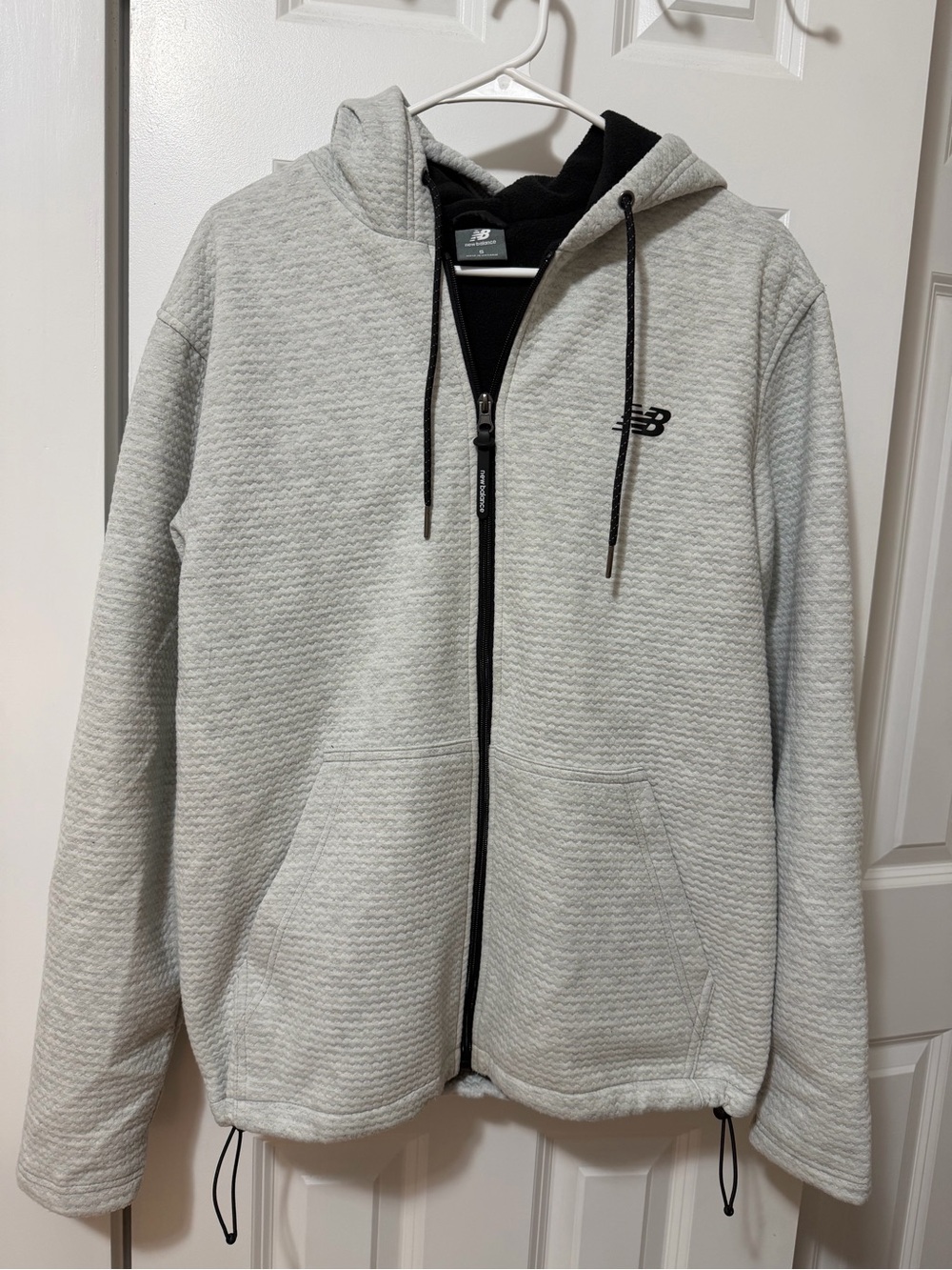 New Balance Light Heather Gray Full Zip Hoodie in Small